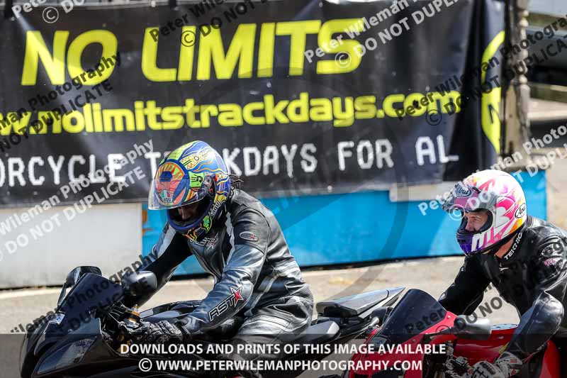 enduro digital images;event digital images;eventdigitalimages;lydden hill;lydden no limits trackday;lydden photographs;lydden trackday photographs;no limits trackdays;peter wileman photography;racing digital images;trackday digital images;trackday photos